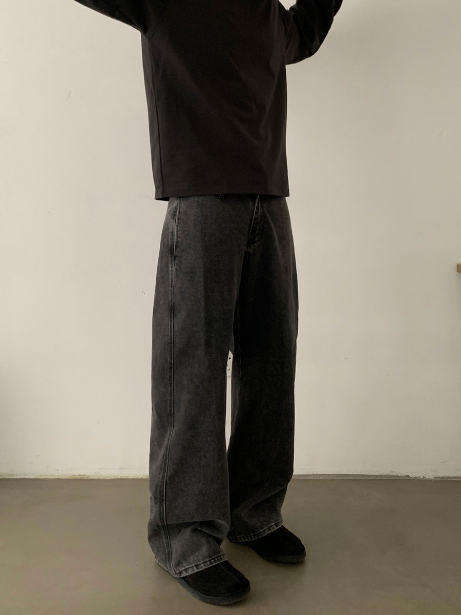 Vintage-Inspired Faded Black Loose Fit Jeans for Men and Women - Trendy Unisex Long Pants with Clean Design Vintage-Inspired Faded Black Loose Fit Jeans for Men and Women - Trendy Unisex Long Pants with Clean Design