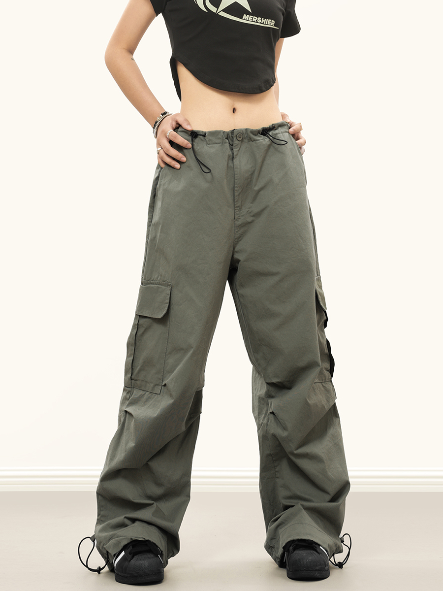 Vintage-Inspired Floor-Length Parachute Cargo Pants for Men and Women, Wrinkled Casual Straight Style, Y2K and Retro Fashion Vintage-Inspired Floor-Length Parachute Cargo Pants for Men and Women, Wrinkled Casual Straight Style, Y2K and Retro Fashion