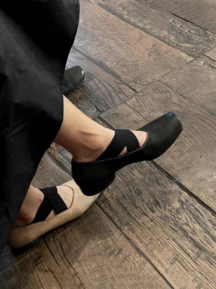 Vintage Lace-Up Women's Ballet Flats - High-Heeled Mary Janes for Outdoor Wear, Stylish and Comfortable Fashion Footwear