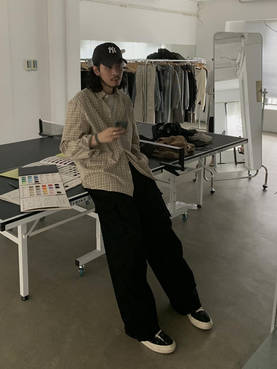 Vintage Loose Straight Work Pants for Men and Women - Retro Multi-Pocket Casual Trousers in Washed Look, Trendy 90s Style Vintage Loose Straight Work Pants for Men and Women - Retro Multi-Pocket Casual Trousers in Washed Look, Trendy 90s Style