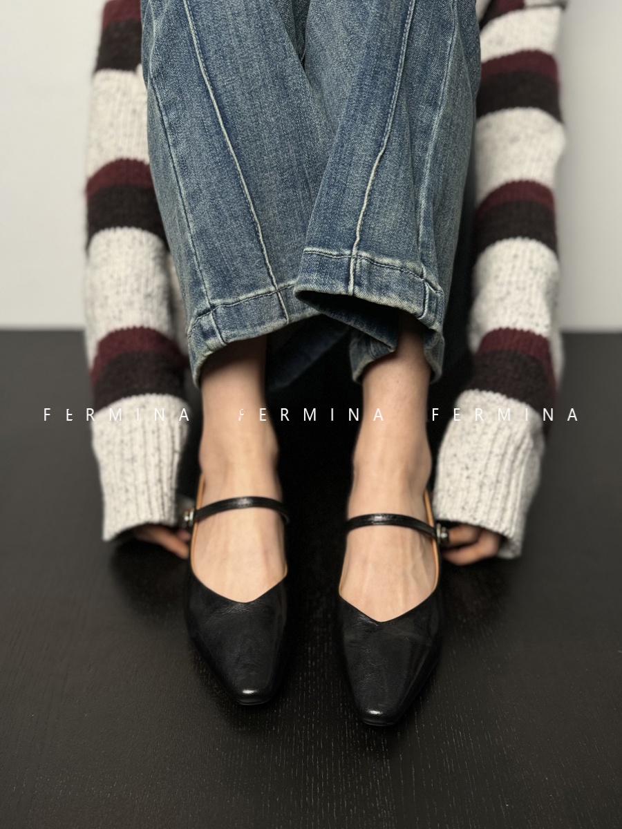 Vintage Low-Cut One-Strap Mary Jane Shoes for Women - Chunky Heel Small Leather Spring 2025 Footwear