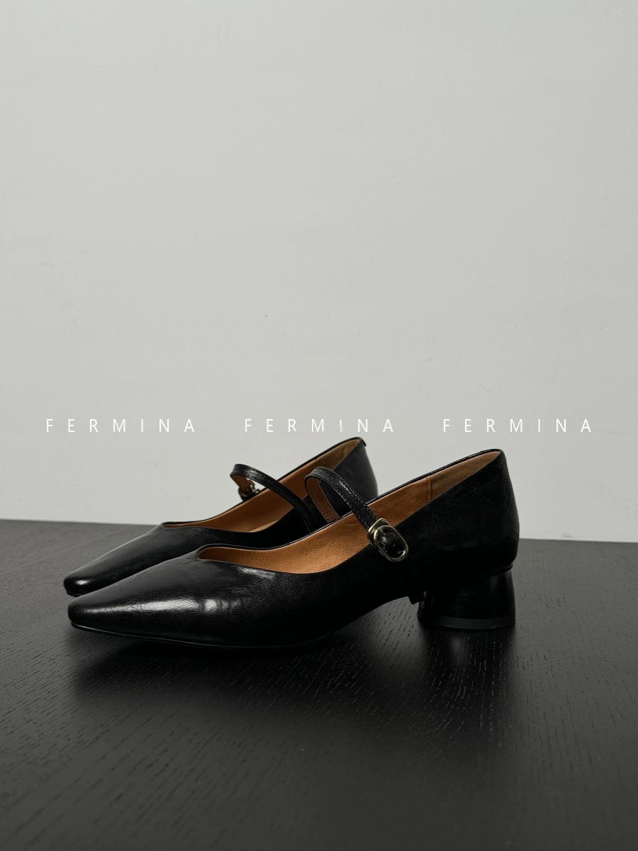 Vintage Low-Cut One-Strap Mary Jane Shoes for Women - Chunky Heel Small Leather Spring 2025 Footwear Vintage Low-Cut One-Strap Mary Jane Shoes for Women - Chunky Heel Small Leather Spring 2025 Footwear