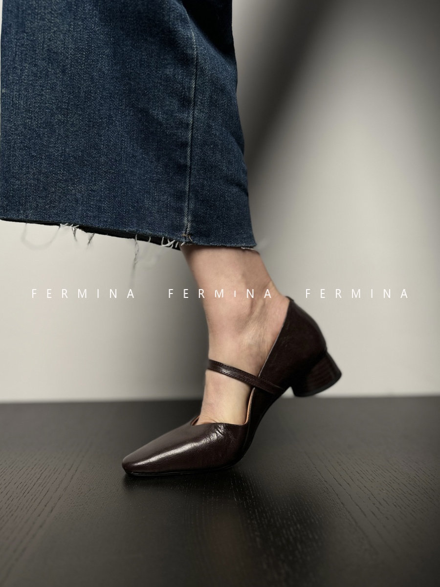 Vintage Low-Cut One-Strap Mary Jane Shoes for Women - Chunky Heel Small Leather Spring 2025 Footwear Vintage Low-Cut One-Strap Mary Jane Shoes for Women - Chunky Heel Small Leather Spring 2025 Footwear