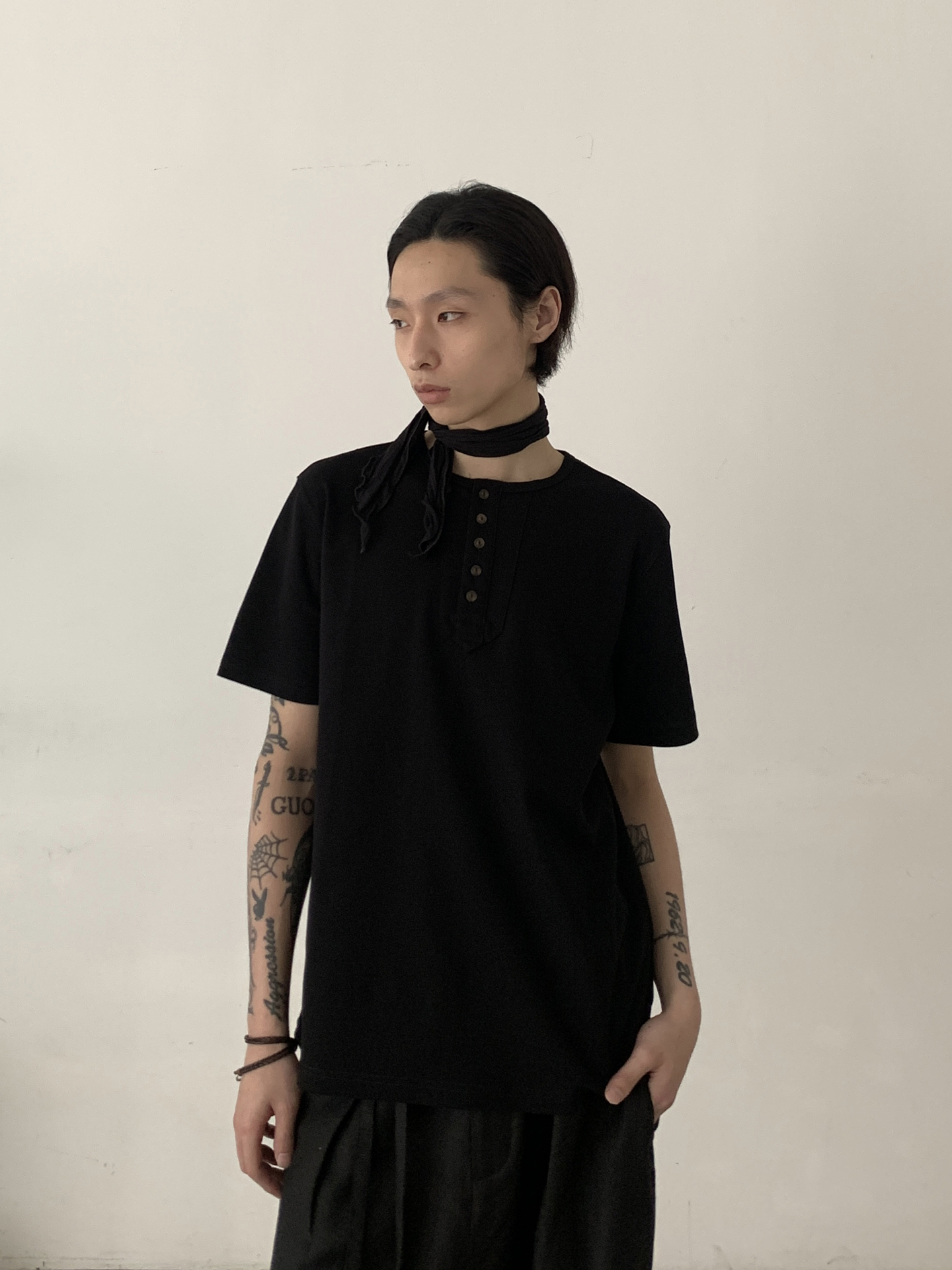 Vintage Patchwork Henley Short Sleeve T-Shirt for Men and Women, Cleanfit Loose Casual Top, Retro Commuter Style Vintage Patchwork Henley Short Sleeve T-Shirt for Men and Women, Cleanfit Loose Casual Top, Retro Commuter Style