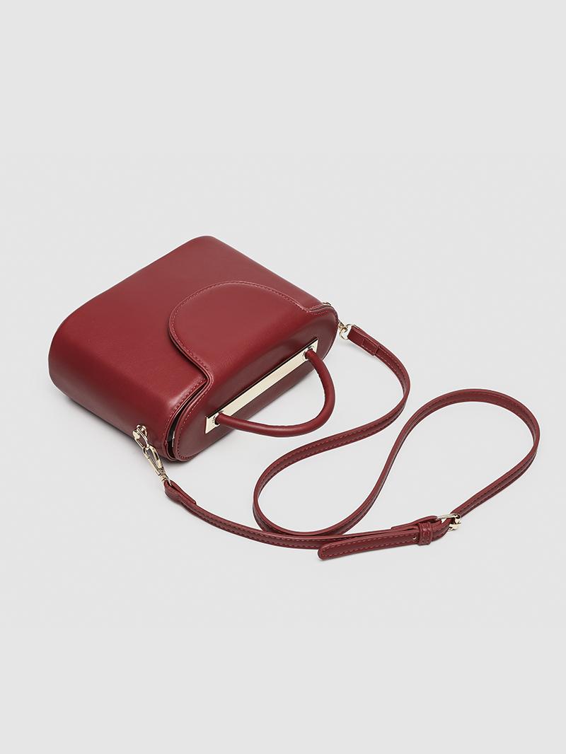 Vintage Red Bucket Handbag for Women - 2025 Small Niche Design Fashion Shoulder & Crossbody Bag Vintage Red Bucket Handbag for Women - 2025 Small Niche Design Fashion Shoulder & Crossbody Bag