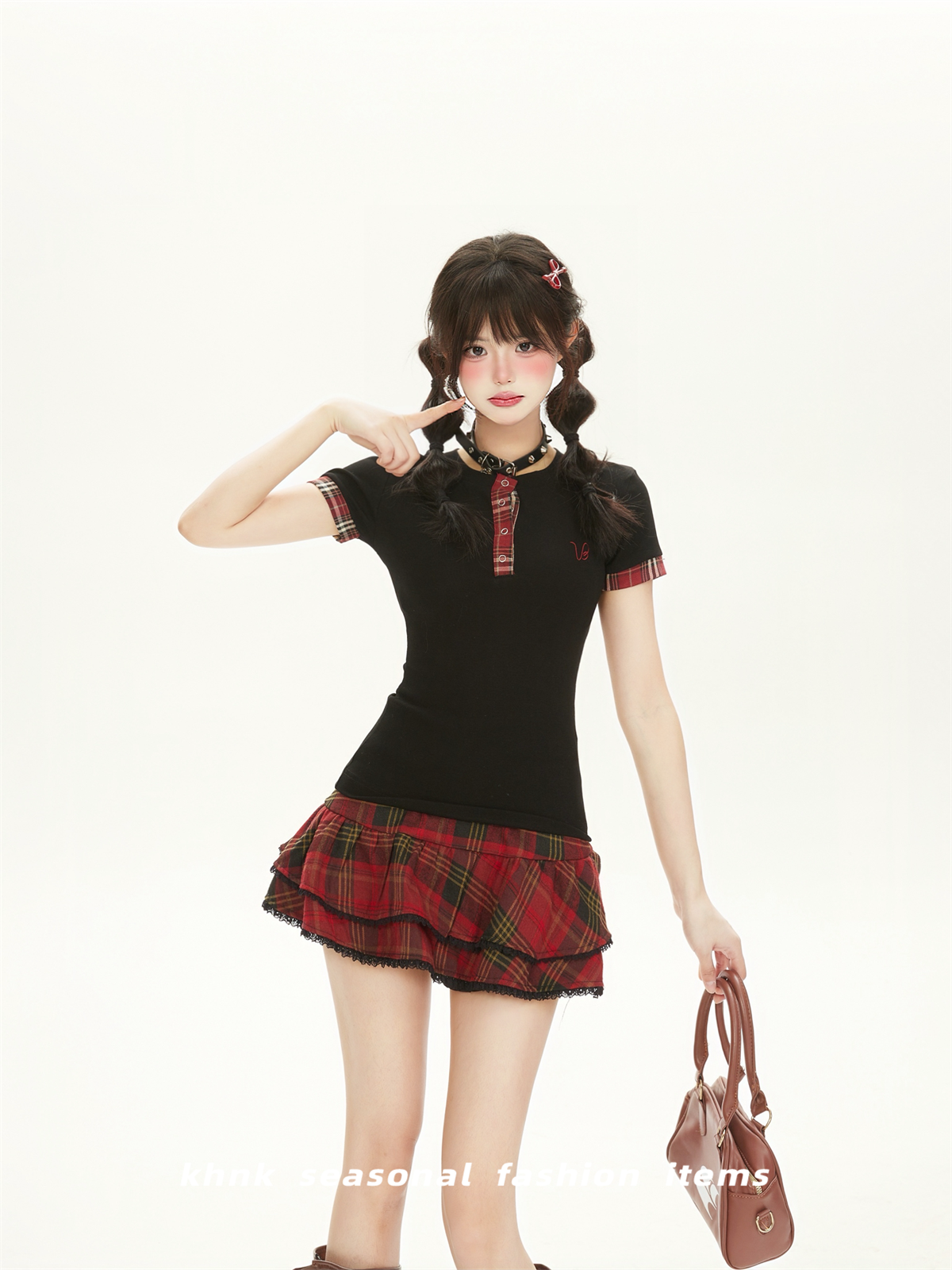 Vintage Red Plaid Patchwork Short Sleeve Crop Top T-Shirt for Women - Sexy Summer Style, Unique Fit, Trendy Fashion