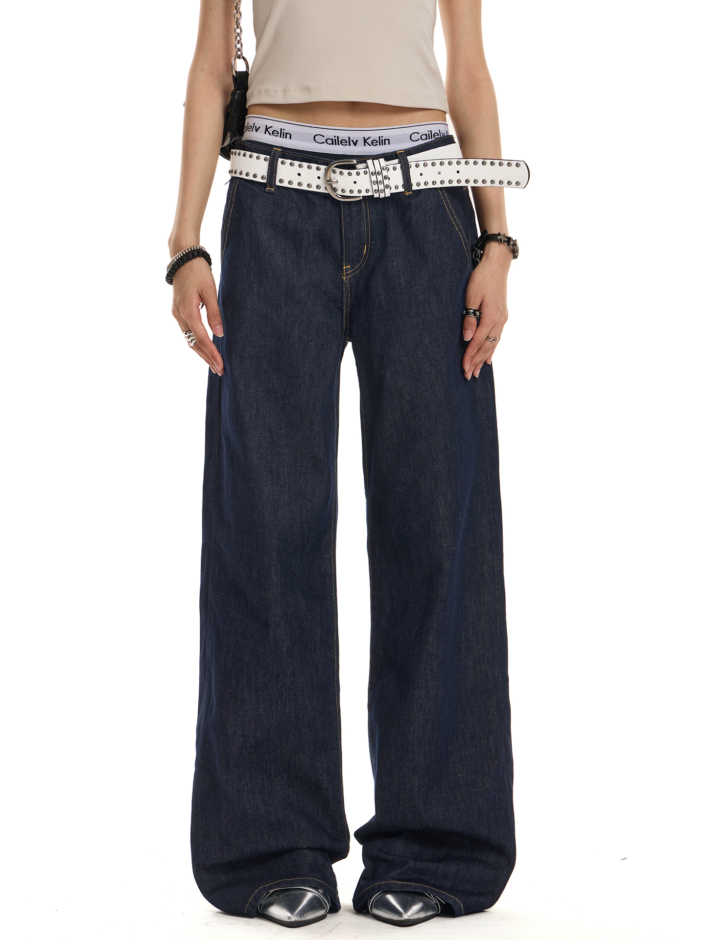 Vintage Straight Leg Denim Jeans for Unisex - Trendy High-End Minimalist Loose Fit Long Pants Vintage Straight Leg Denim Jeans for Unisex - Trendy High-End Minimalist Loose Fit Long Pants