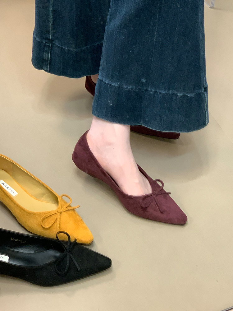 Vintage Suede Single Shoes with French Pointed Toe and Bow - Comfortable Commuter Style for Skirts, Perfect for Y2K Fashion Vintage Suede Single Shoes with French Pointed Toe and Bow - Comfortable Commuter Style for Skirts, Perfect for Y2K Fashion