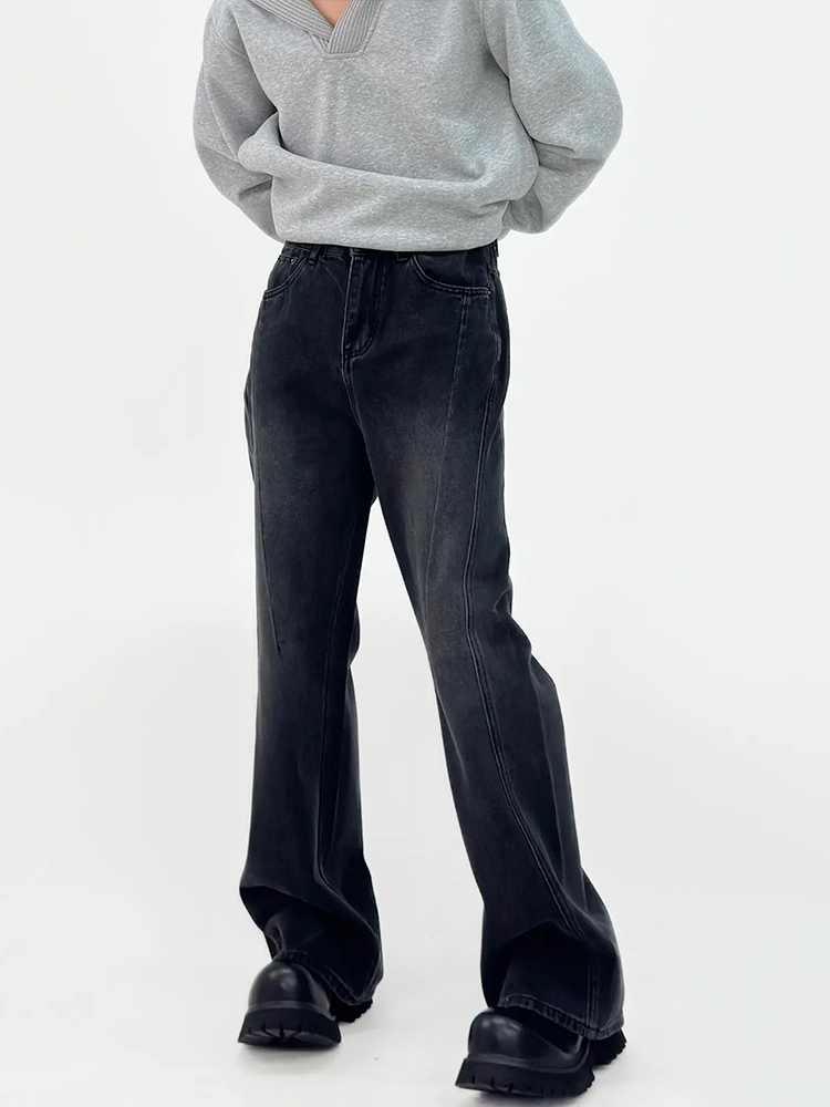 Vintage Washed Denim Pants for Men - Mid-Rise, Slimming, Slightly Flared, Casual Loose Fit, American Style, 90s Inspired Fashion. Vintage Washed Denim Pants for Men - Mid-Rise, Slimming, Slightly Flared, Casual Loose Fit, American Style, 90s Inspired Fashion.