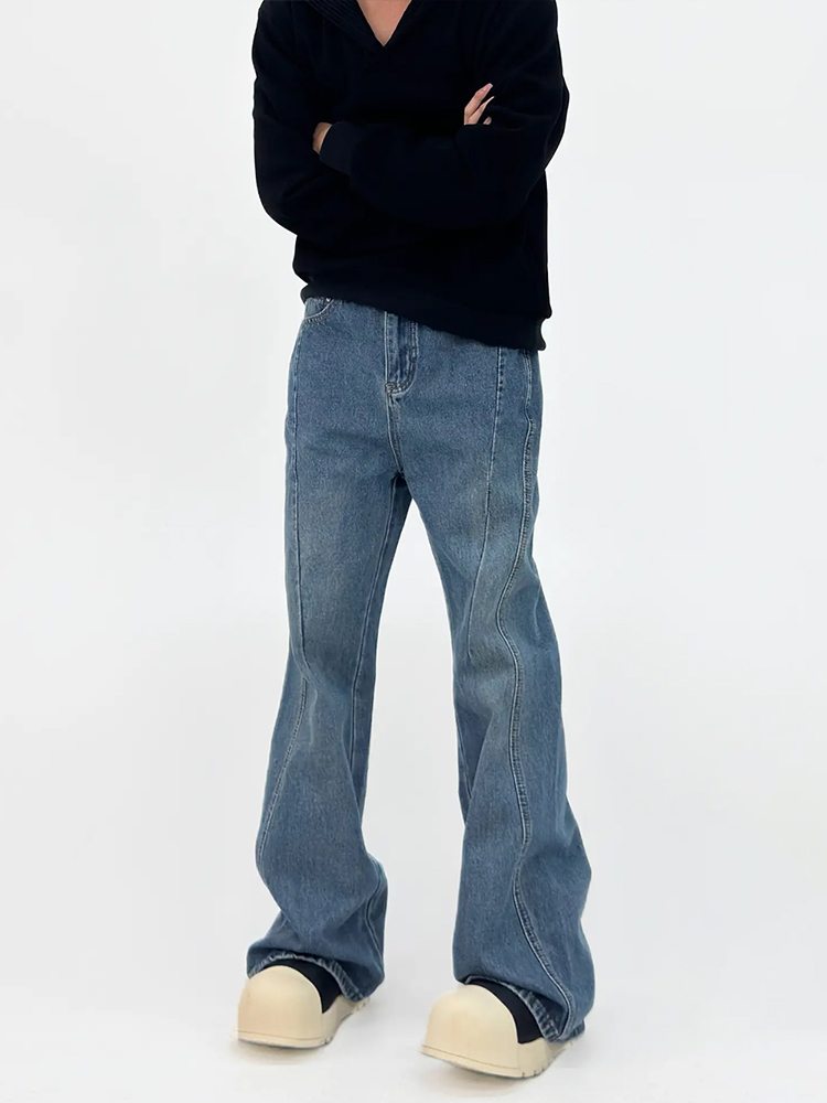 Vintage Washed Denim Pants for Men - Mid-Rise, Slimming, Slightly Flared, Casual Loose Fit, American Style, 90s Inspired Fashion. Vintage Washed Denim Pants for Men - Mid-Rise, Slimming, Slightly Flared, Casual Loose Fit, American Style, 90s Inspired Fashion.