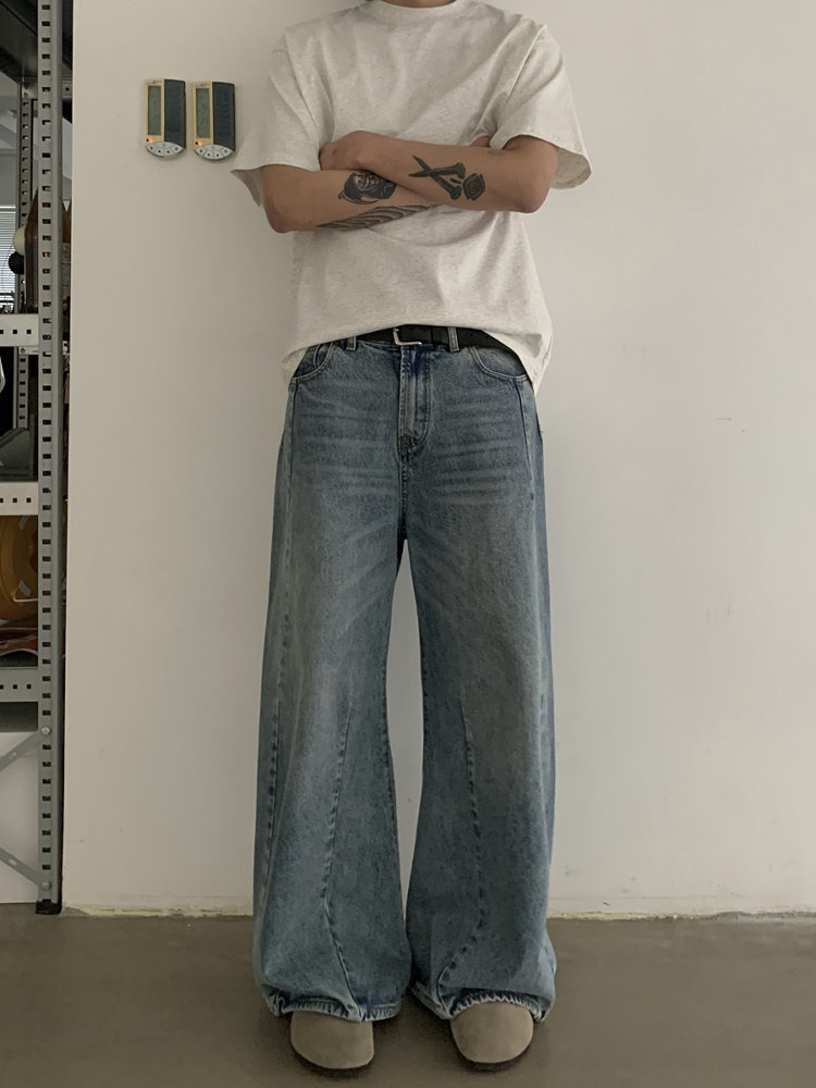 Vintage Washed Distressed A-Line Jeans for Unisex - Tailored Loose Fit Pants with Three-Dimensional Design, Retro Style