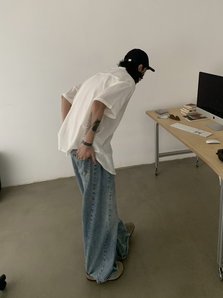 Vintage Washed Distressed A-Line Jeans for Unisex - Tailored Loose Fit Pants with Three-Dimensional Design, Retro Style Vintage Washed Distressed A-Line Jeans for Unisex - Tailored Loose Fit Pants with Three-Dimensional Design, Retro Style