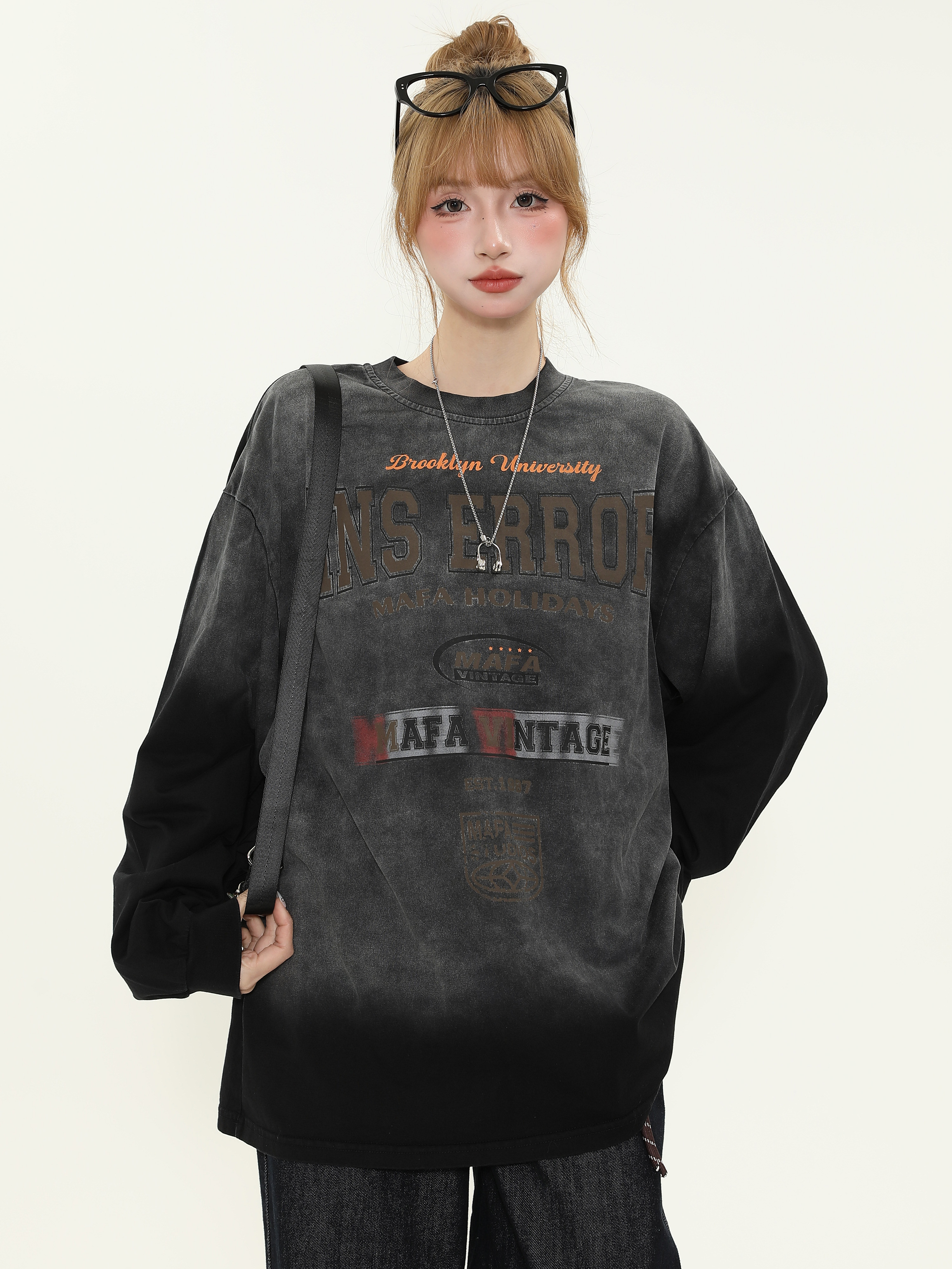 Vintage Washed Distressed Long Sleeve Tie-Dye T-Shirt for Women - Trendy American Style Loose Fit Couple Top Vintage Washed Distressed Long Sleeve Tie-Dye T-Shirt for Women - Trendy American Style Loose Fit Couple Top