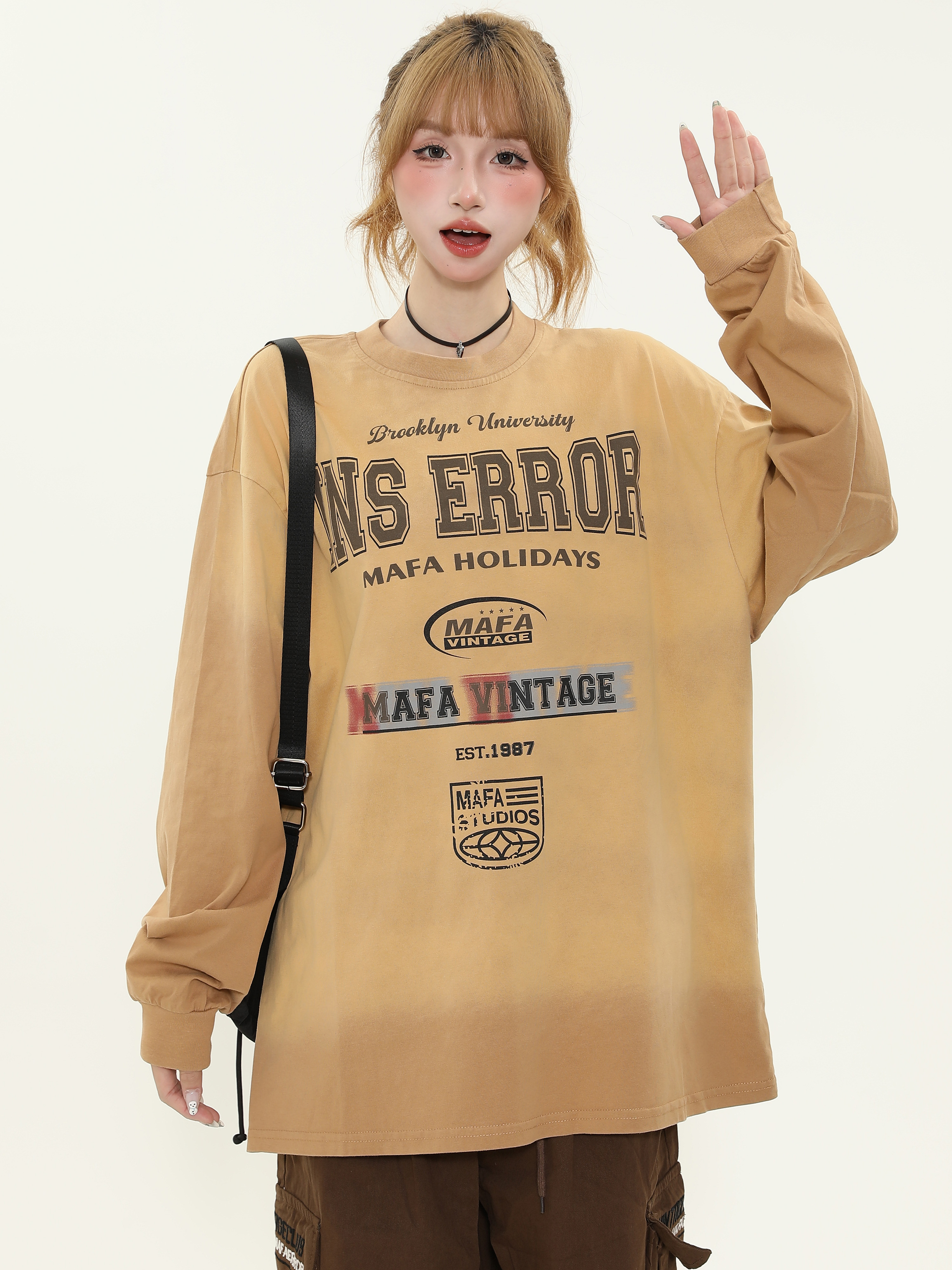 Vintage Washed Distressed Long Sleeve Tie-Dye T-Shirt for Women - Trendy American Style Loose Fit Couple Top Vintage Washed Distressed Long Sleeve Tie-Dye T-Shirt for Women - Trendy American Style Loose Fit Couple Top