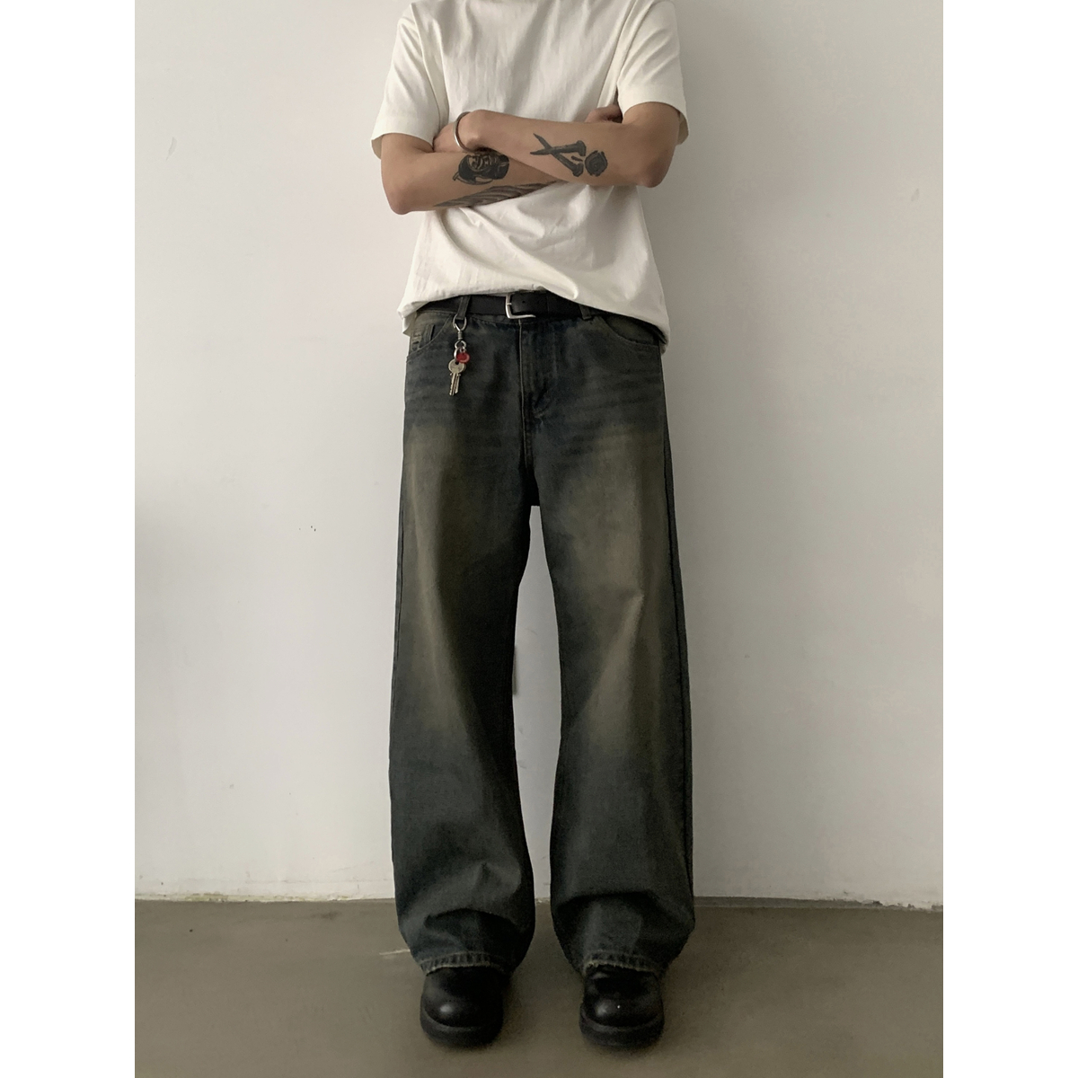 Vintage Washed Distressed Loose Straight-Leg Jeans for Men and Women - American Style Cleanfit Long Pants