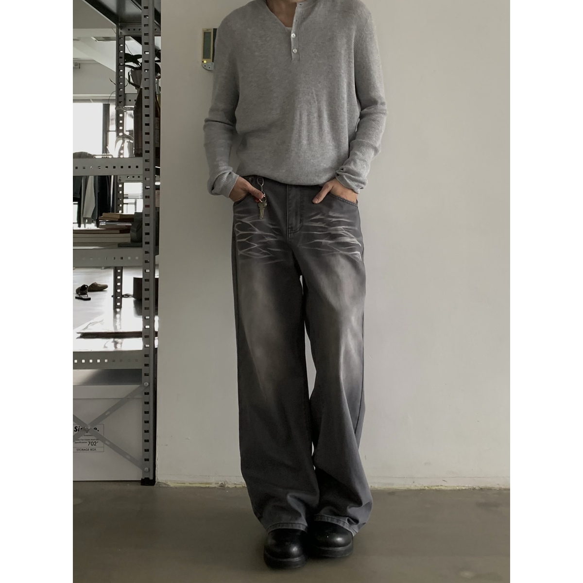 Vintage Washed Loose Straight Cat Whisker Jeans for Men and Women - Clean Fit Long Pants, Trendy American Style Fashion