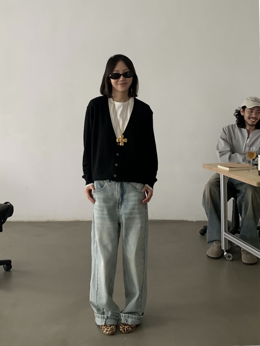 Vintage Washed Loose Straight Leg Jeans for Unisex - Trendy Wide Leg Floor-Length Casual Pants Vintage Washed Loose Straight Leg Jeans for Unisex - Trendy Wide Leg Floor-Length Casual Pants