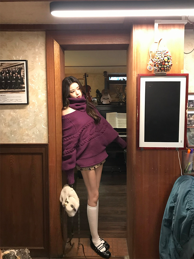 Vintage Wisteria Flower High Neck Sweater - Women's Autumn Winter Loose Top, Versatile Temperament Style for 90s and Y2K Fashion