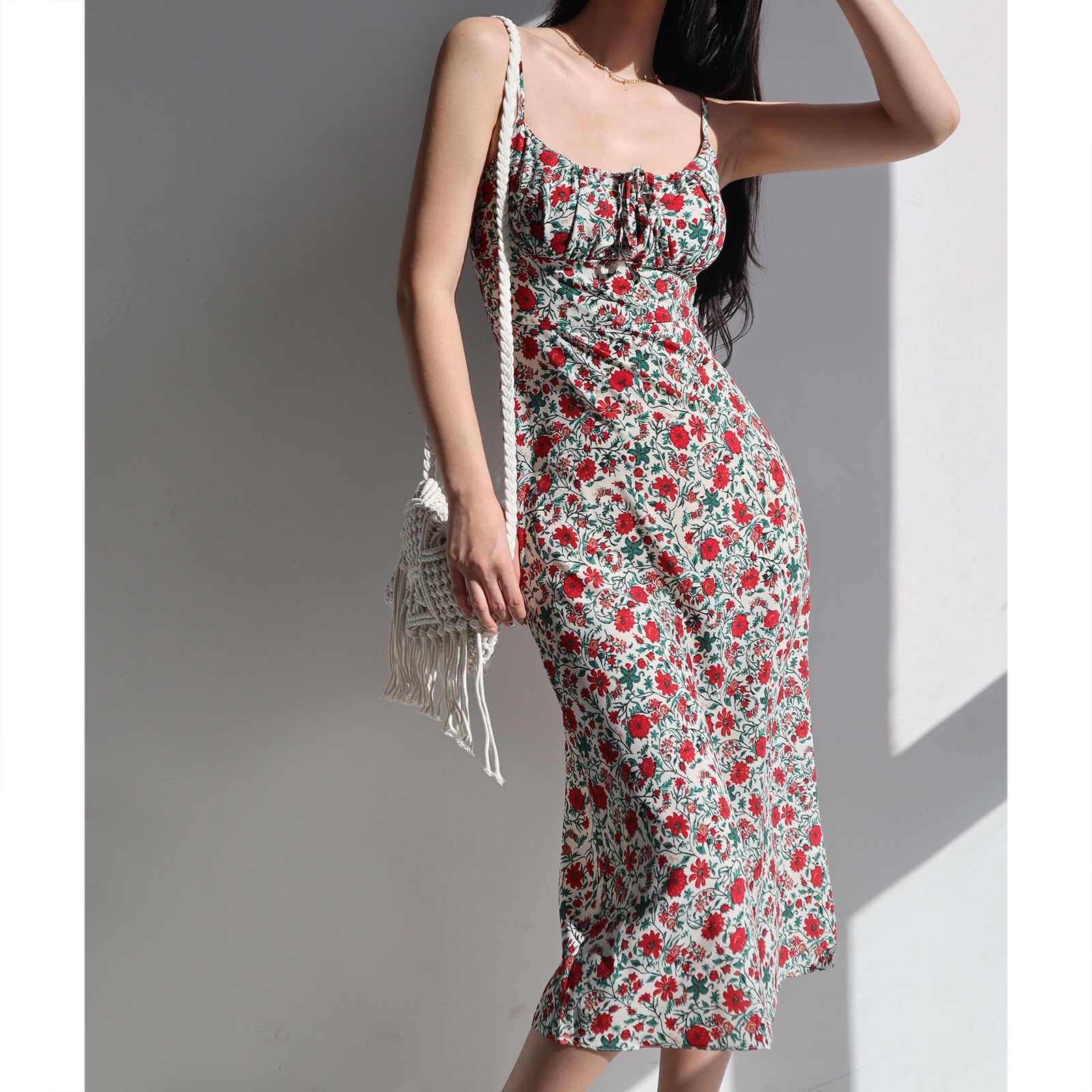 Vintage Yellow Floral Spaghetti Strap High-Waisted Dress - Sexy Slim-Fit French-Style Beach Vacation Dress Vintage Yellow Floral Spaghetti Strap High-Waisted Dress - Sexy Slim-Fit French-Style Beach Vacation Dress