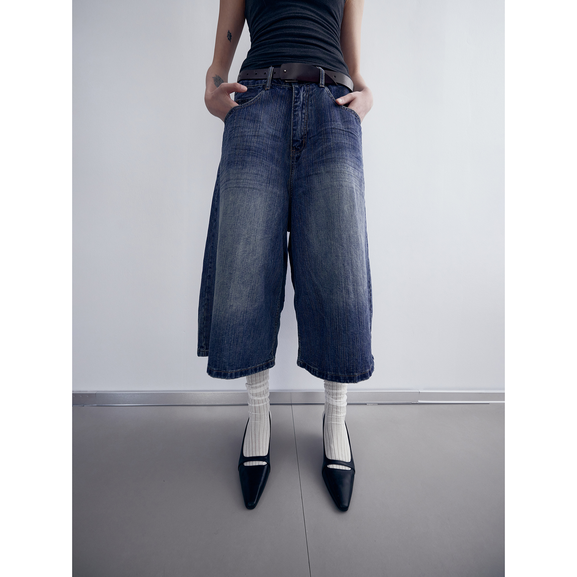 Washed Bamboo Stripe 3/4 Denim Pants for Men and Women - Unisex High Street Straight Shorts - Vintage 90s Style Fashion