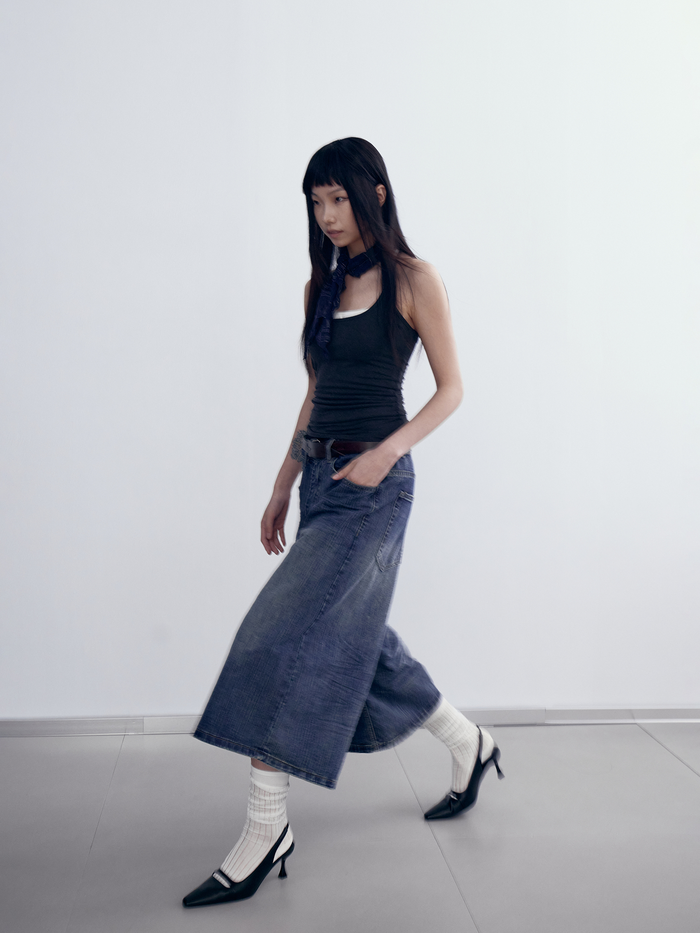 Washed Bamboo Stripe 3/4 Denim Pants for Men and Women - Unisex High Street Straight Shorts - Vintage 90s Style Fashion Washed Bamboo Stripe 3/4 Denim Pants for Men and Women - Unisex High Street Straight Shorts - Vintage 90s Style Fashion