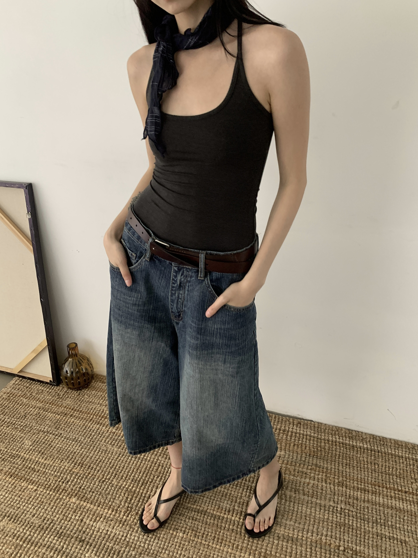 Washed Bamboo Stripe 3/4 Denim Pants for Men and Women - Unisex High Street Straight Shorts - Vintage 90s Style Fashion Washed Bamboo Stripe 3/4 Denim Pants for Men and Women - Unisex High Street Straight Shorts - Vintage 90s Style Fashion