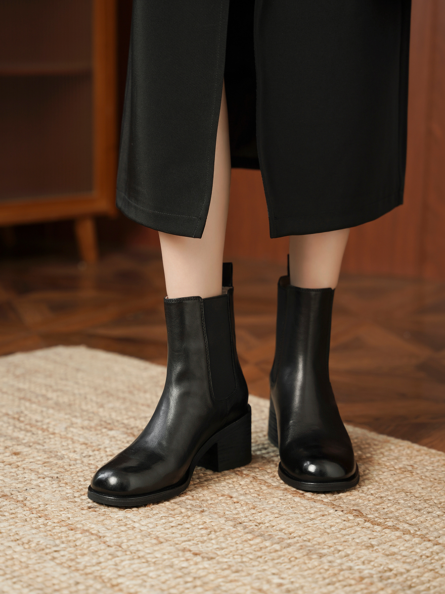 Washed Cowhide Chelsea Short Boots - 2025 Winter Mid-Heel Chunky Ankle Boots in Genuine Leather Washed Cowhide Chelsea Short Boots - 2025 Winter Mid-Heel Chunky Ankle Boots in Genuine Leather