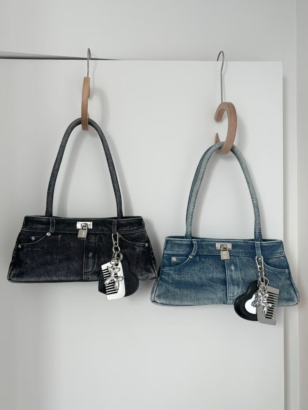 Washed Denim Retro Handheld Underarm Bag with Mirror Pendant â€“ Fashionable Y2K Shoulder Bag for Women