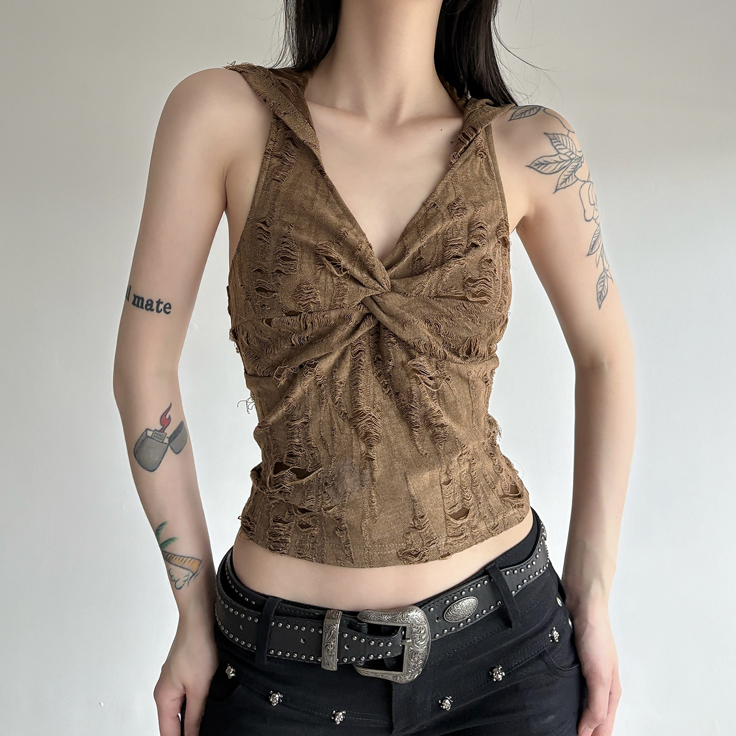 Wasteland Style Distressed Knotted Neck Hooded Vest - Slim Fit Versatile Short Top for Y2K and 90s Inspired Fashion Wasteland Style Distressed Knotted Neck Hooded Vest - Slim Fit Versatile Short Top for Y2K and 90s Inspired Fashion