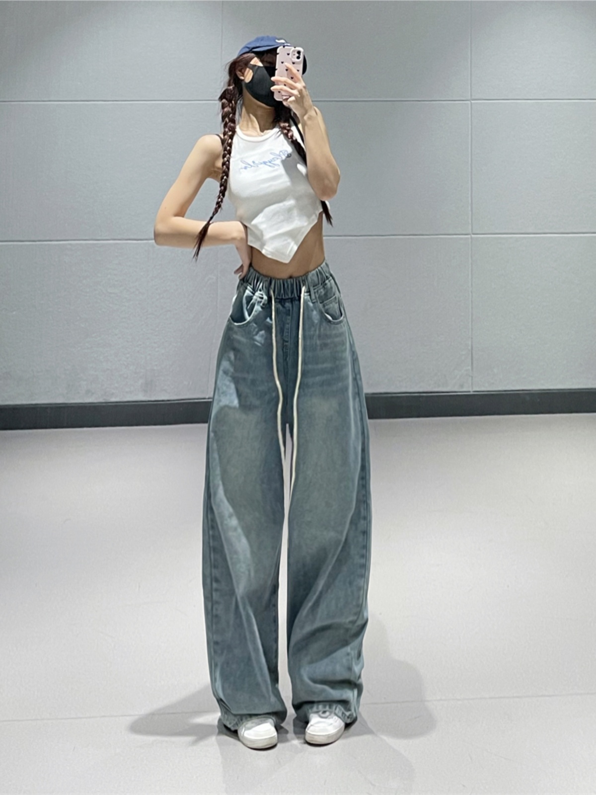 Water-Washed Blue Denim Loose Wide-Leg Pants for Women - Elastic Waist, Slimming Fit, Summer 2025 Fashion