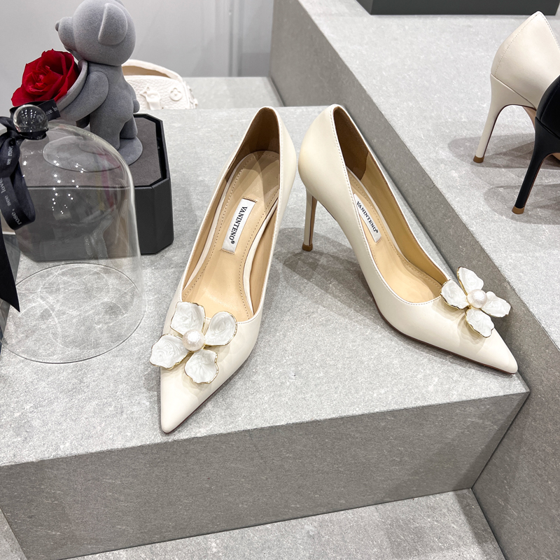 White Genuine Leather Fairy Style Pointed Toe High Heels for Women - Fresh Gardenia Design, Elegant Temperament, Perfect for Any Occasion