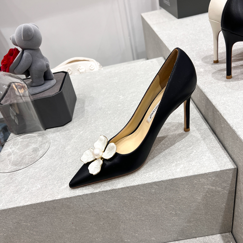 White Genuine Leather Fairy Style Pointed Toe High Heels for Women - Fresh Gardenia Design, Elegant Temperament, Perfect for Any Occasion White Genuine Leather Fairy Style Pointed Toe High Heels for Women - Fresh Gardenia Design, Elegant Temperament, Perfect for Any Occasion