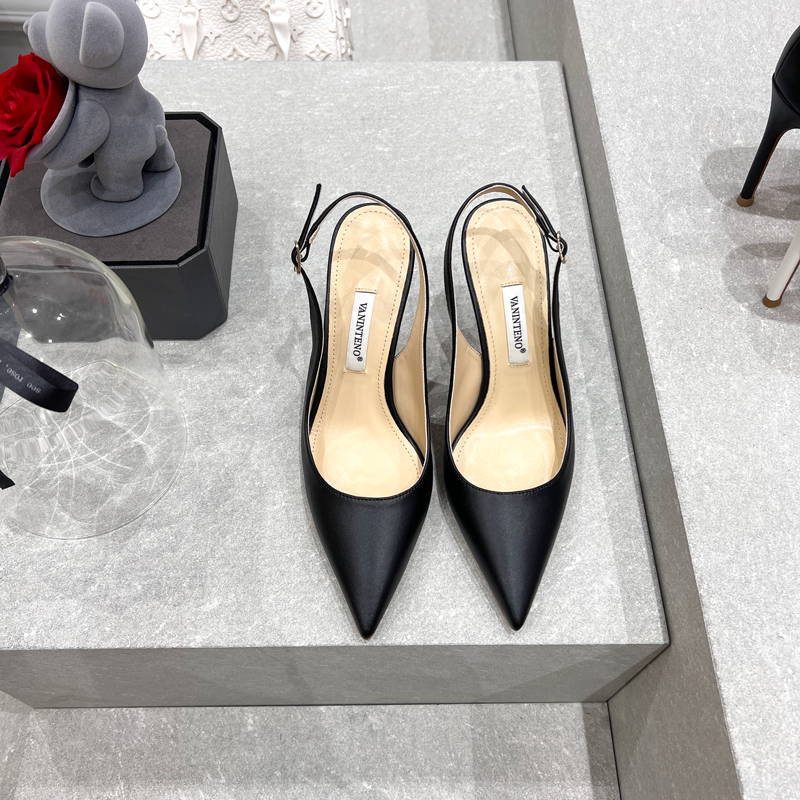 White High Heels Sandals for Women - Forest Girl Style, Pointed Toe, Thin Heel, Shallow Mouth, Y2K Fashion, Trendy Summer Footwear White High Heels Sandals for Women - Forest Girl Style, Pointed Toe, Thin Heel, Shallow Mouth, Y2K Fashion, Trendy Summer Footwear