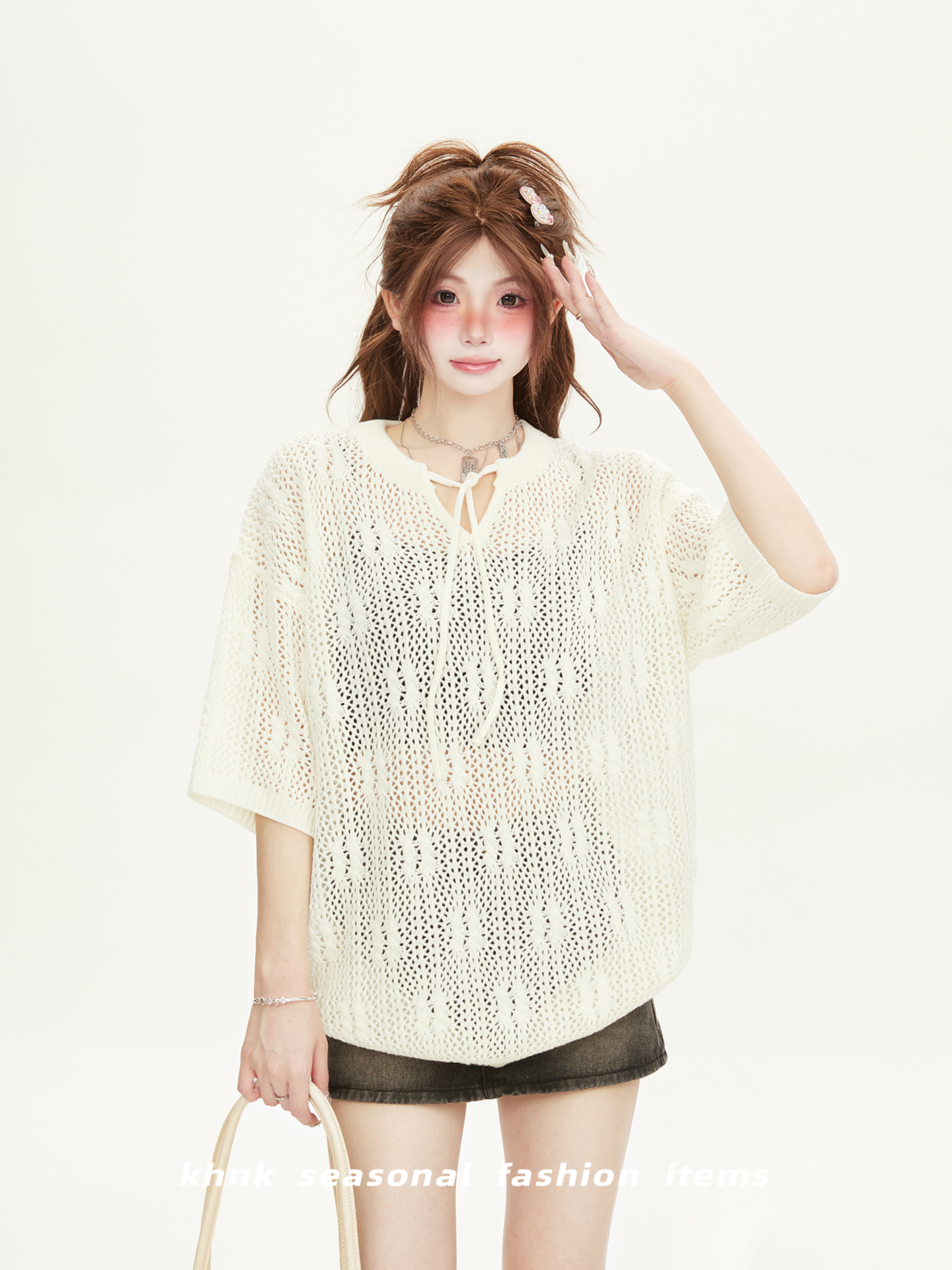 White Hollow Lace Crochet Short-Sleeve T-Shirt for Women – Trendy Loose Knit Summer Top, High-End Niche Fashion White Hollow Lace Crochet Short-Sleeve T-Shirt for Women – Trendy Loose Knit Summer Top, High-End Niche Fashion