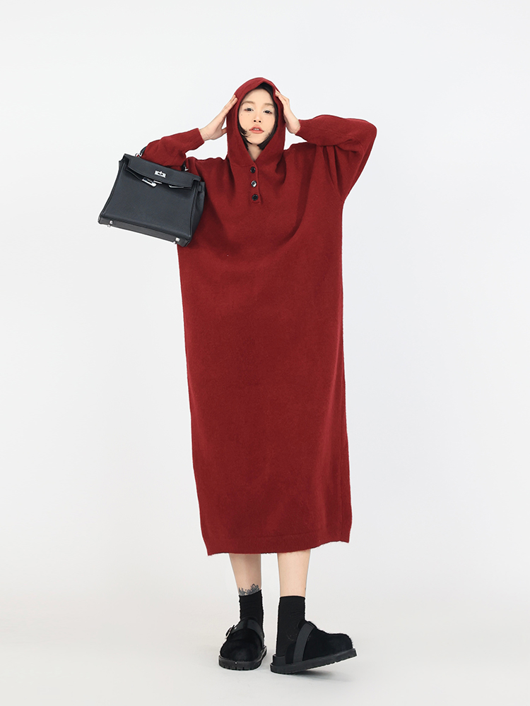 White Hooded Long-Sleeve Knitted Sweater Dress for Women - Korean Style, Loose Fit, Over-the-Knee, Autumn Winter Fashion White Hooded Long-Sleeve Knitted Sweater Dress for Women - Korean Style, Loose Fit, Over-the-Knee, Autumn Winter Fashion
