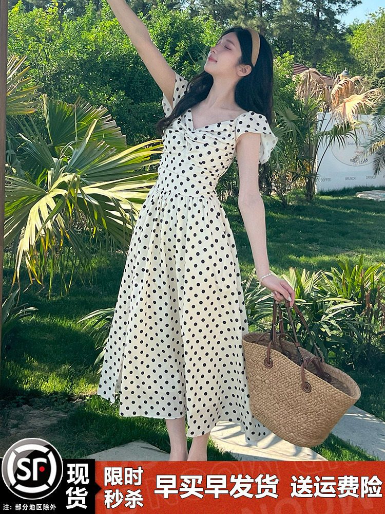 White Polka Dot Square Neck Dress with Small Flying Sleeves - French Style, Waist-Cinching, Summer 2025, Unique Long Dress for Women White Polka Dot Square Neck Dress with Small Flying Sleeves - French Style, Waist-Cinching, Summer 2025, Unique Long Dress for Women