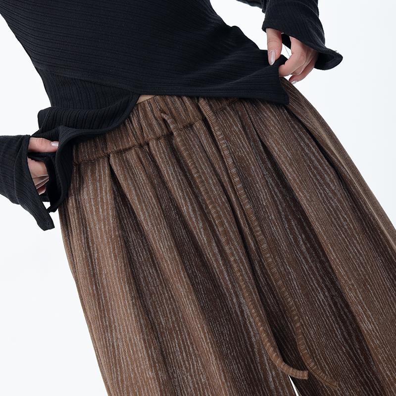 Wide-Leg Striped Casual Pants for Women with Pleated Waist Design - Floor-Length Trousers, Perfect for Early Autumn Style