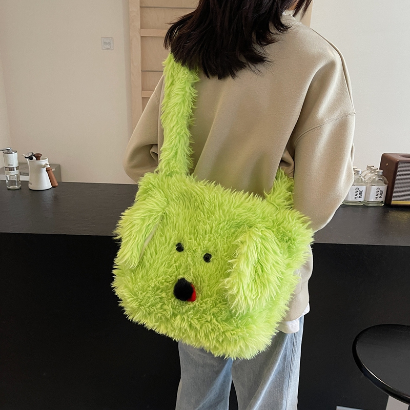 Winter 2025 Plush Handbag for Women, Cute Furry Crossbody Bag, Fashionable Casual Tote, Versatile Winter Style Winter 2025 Plush Handbag for Women, Cute Furry Crossbody Bag, Fashionable Casual Tote, Versatile Winter Style