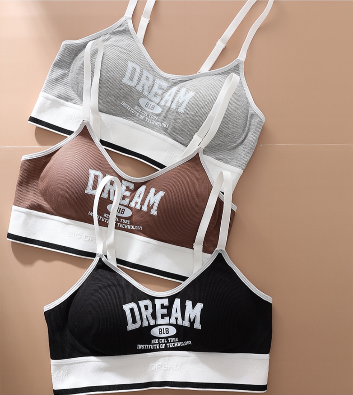 Wireless Dance Sports Bra for Women with Chest Pads, Shockproof Design, Gathered Style, Beautiful Back, Lettered Fitness Top Wireless Dance Sports Bra for Women with Chest Pads, Shockproof Design, Gathered Style, Beautiful Back, Lettered Fitness Top