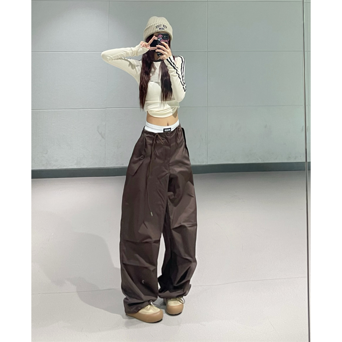 Women's American Retro Coffee Color Quick-Dry Loose Dance Pants with Tapered Cuffs - Stylish Cargo Work Pants Women's American Retro Coffee Color Quick-Dry Loose Dance Pants with Tapered Cuffs - Stylish Cargo Work Pants