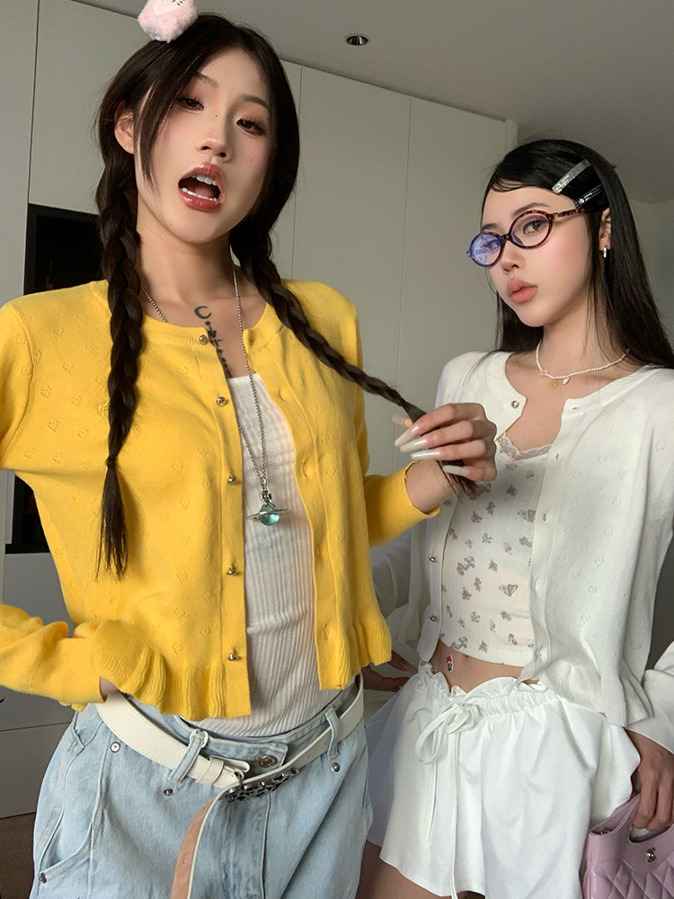 Womenâ€™s American Retro Ruffled Lace Knitted Cardigan - Loose Casual Long Sleeve Round Neck Top for Spring Fashion