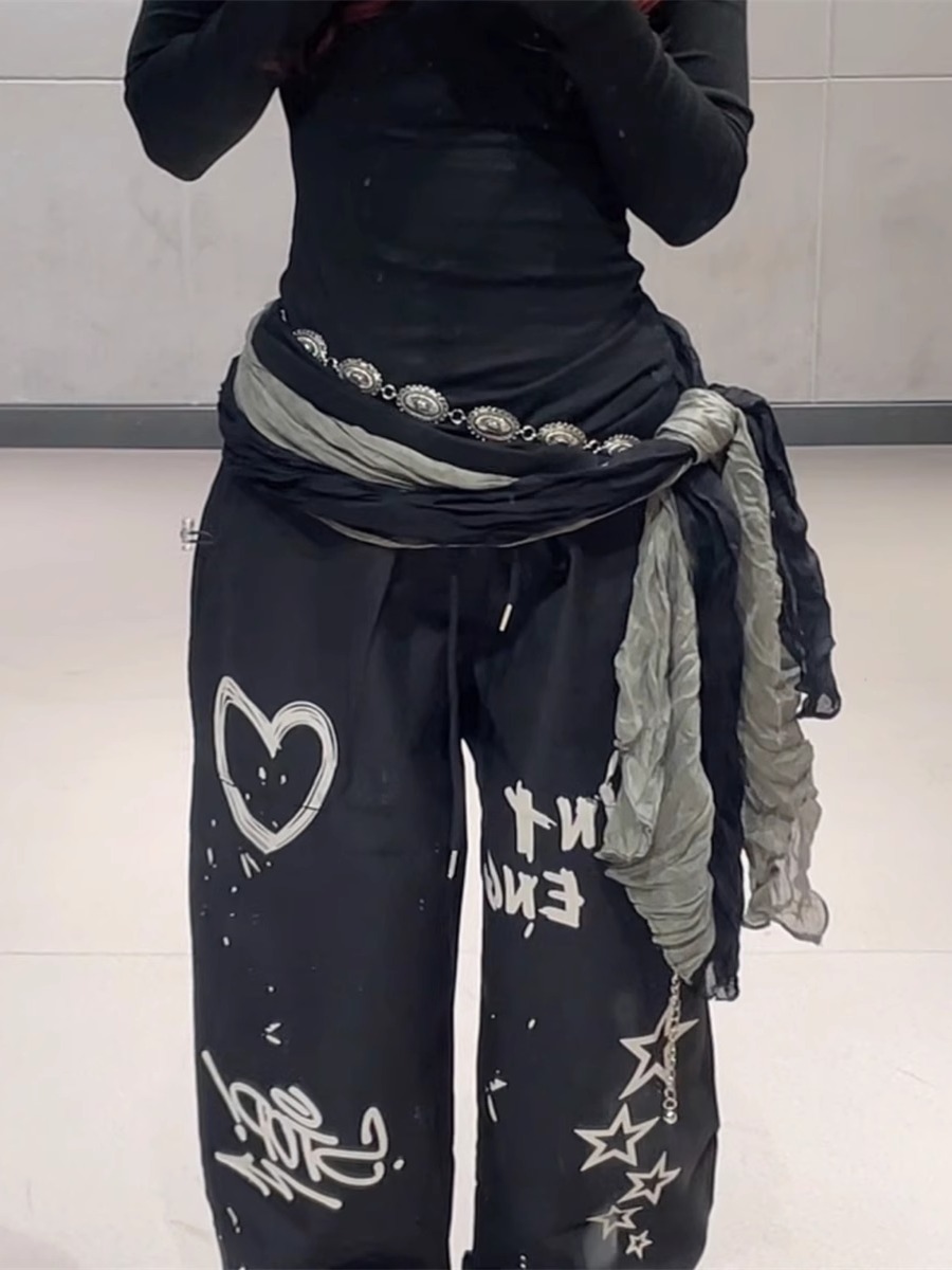 Women's Autumn Winter Black Graffiti Printed Straight-Leg Sports Pants Jazz Dance Outfit Casual Work Pants Women's Autumn Winter Black Graffiti Printed Straight-Leg Sports Pants Jazz Dance Outfit Casual Work Pants