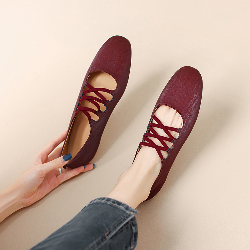 Women's Ballet Mary Jane Shoes with Crossed Elastic Straps, Soft Sole Loafers for Comfortable Everyday Wear