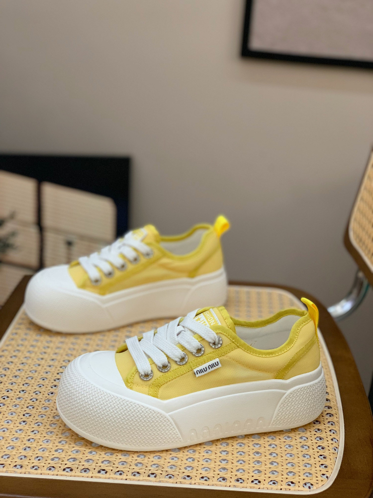 Women's Big-Headed Mesh Breathable Sneakers - Cute Quirky Lightweight Thick-Soled Casual Shoes for Summer 2025