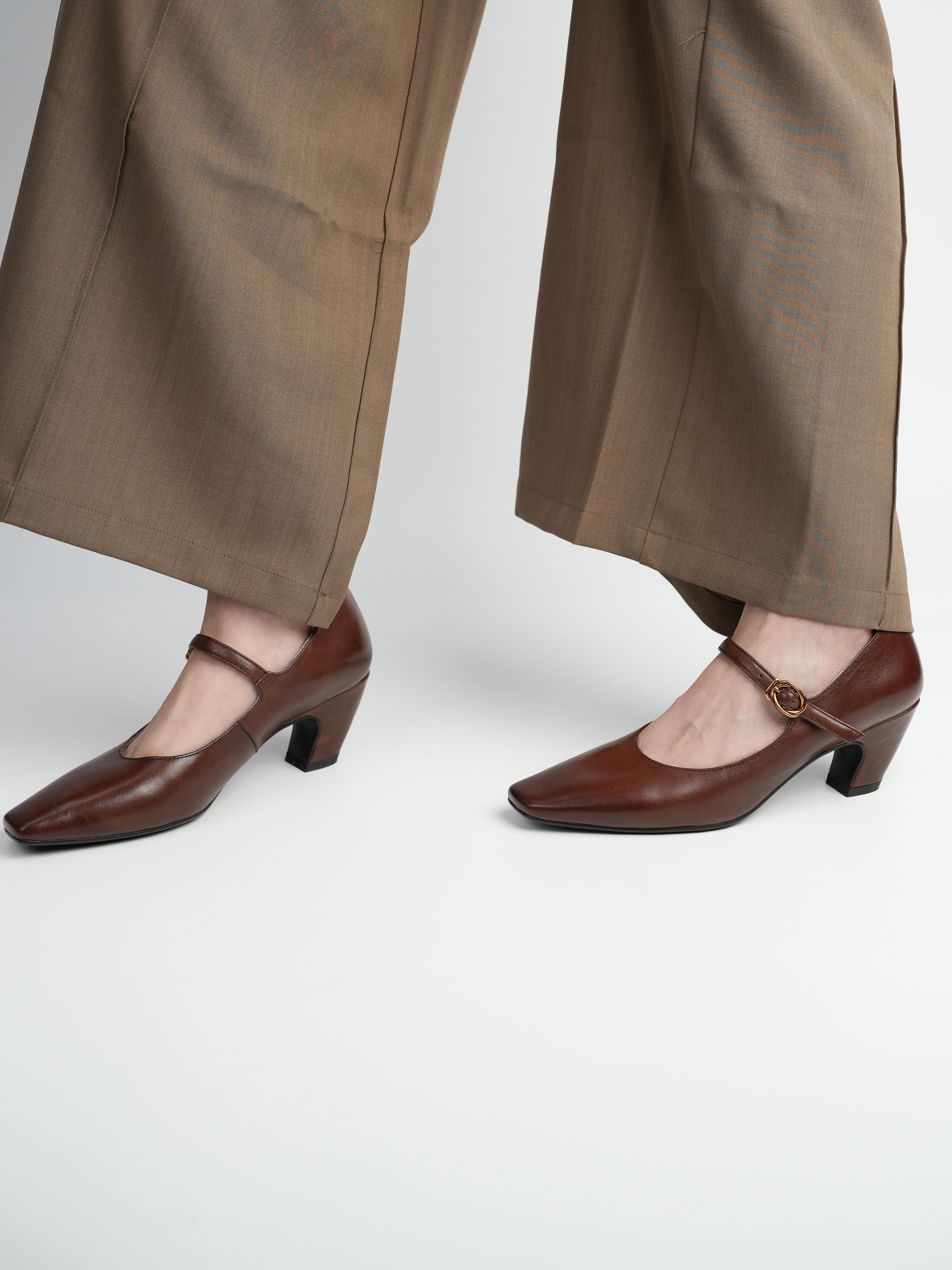 Women's Black Chunky Heel Round-Toe Work Shoes - Mid-Heel Leather Commuting Footwear for Office Style