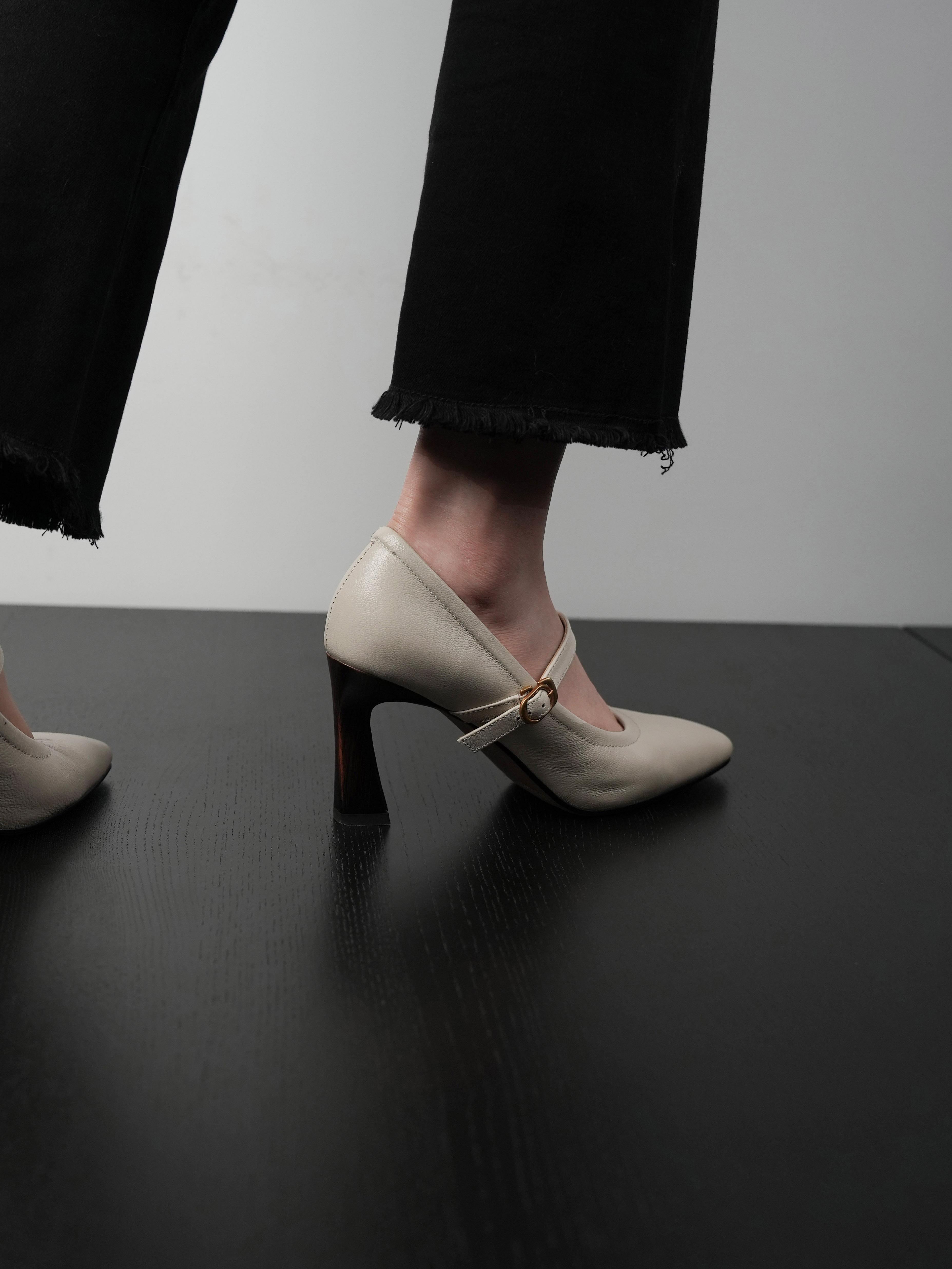 Womenâ€™s Black High Heel Shoes - Small Square Toe, Thin Heel, Comfortable Commuting Style, Elegant and Simple Design