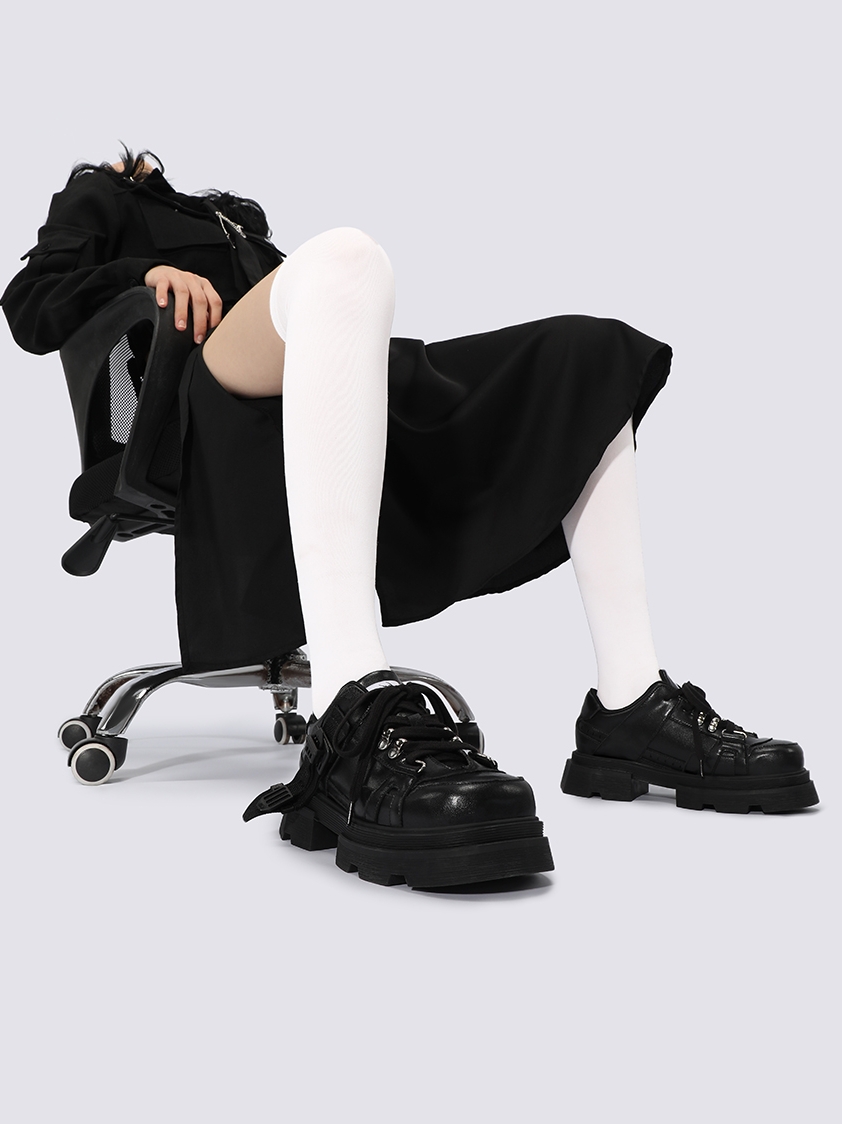 Women's Black Thick-Soled Dad Shoes, 2025 Spring/Summer Sports Flats, Slimming Leather Sneakers for Casual Style