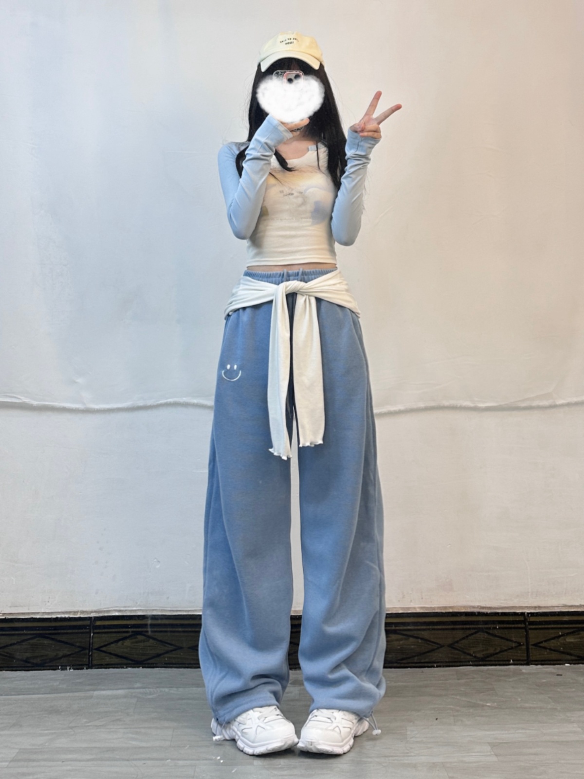 Women's Blue Cat Short Top with Baby Blue Jogger Casual Pants - Jazz Dance Outfit for Comfortable Style Women's Blue Cat Short Top with Baby Blue Jogger Casual Pants - Jazz Dance Outfit for Comfortable Style