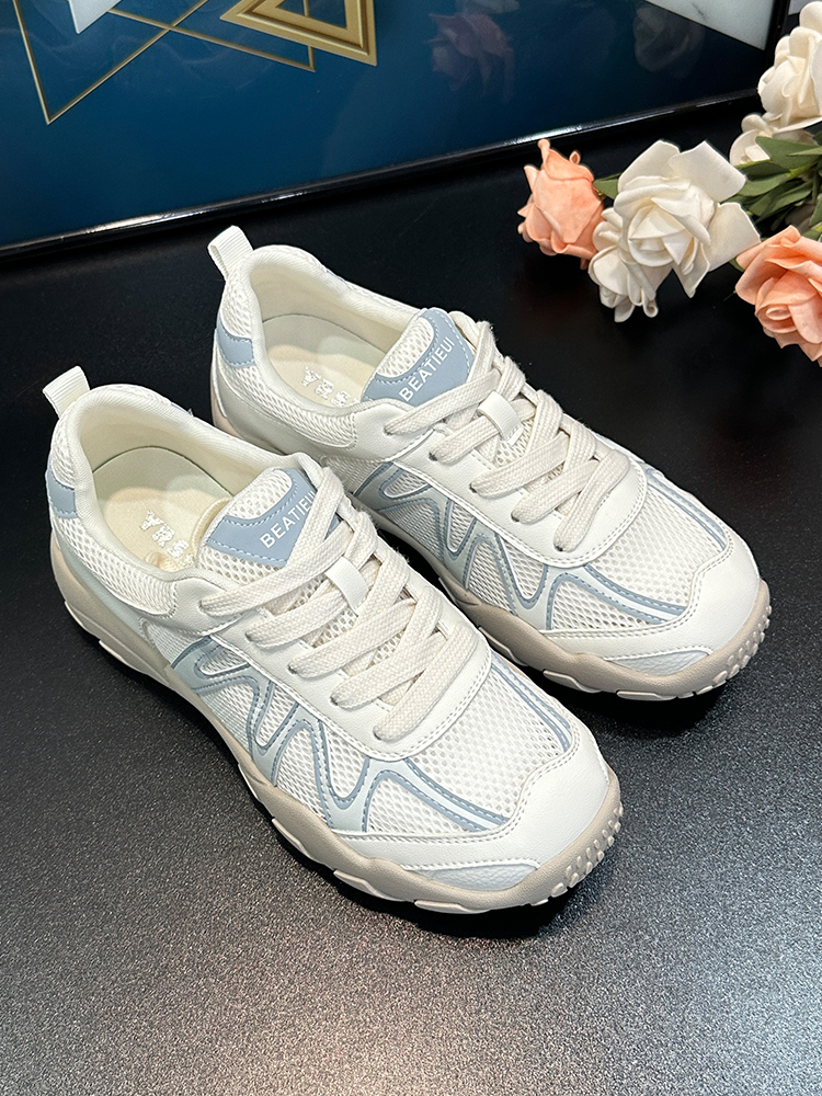Women's Breathable Mesh Retro Training Shoes – 2025 Summer Outdoor Casual Sneakers with Soft Sole for Comfort Women's Breathable Mesh Retro Training Shoes – 2025 Summer Outdoor Casual Sneakers with Soft Sole for Comfort