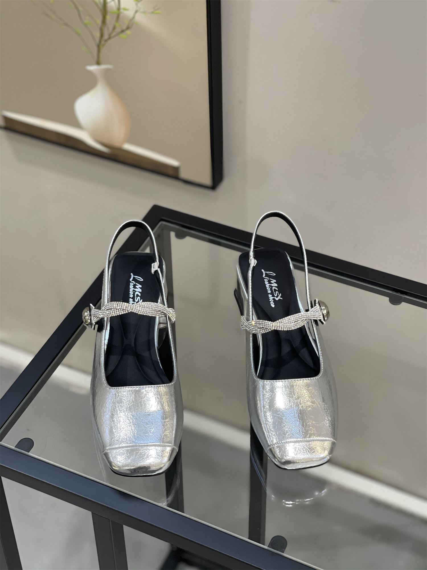 Women's Chunky Heel Rhinestone Open-Toe Sandals - Backless Thick-Soled Summer Shoes in Simple Versatile Fairy Style Women's Chunky Heel Rhinestone Open-Toe Sandals - Backless Thick-Soled Summer Shoes in Simple Versatile Fairy Style